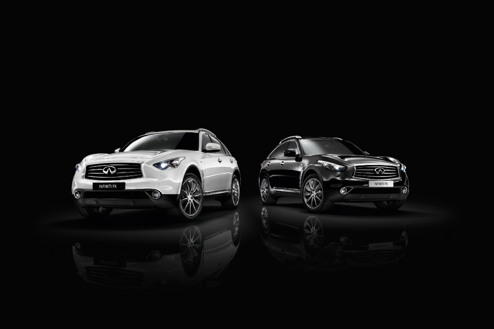 Infiniti FX: czarne czy białe?