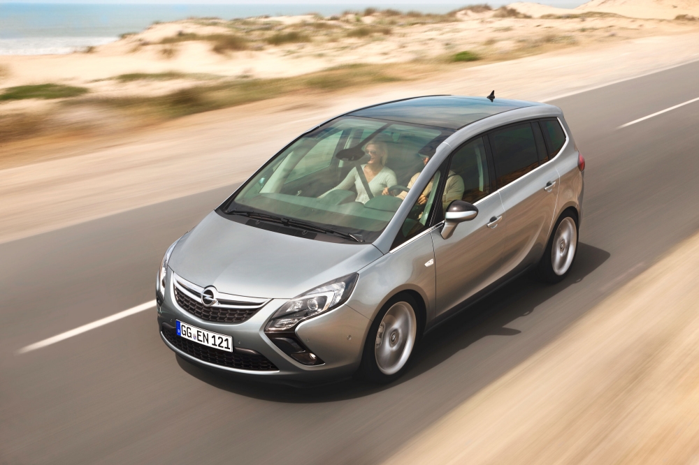 Opel Zafira Tourer - pierwsze oficjalne zdjęcia