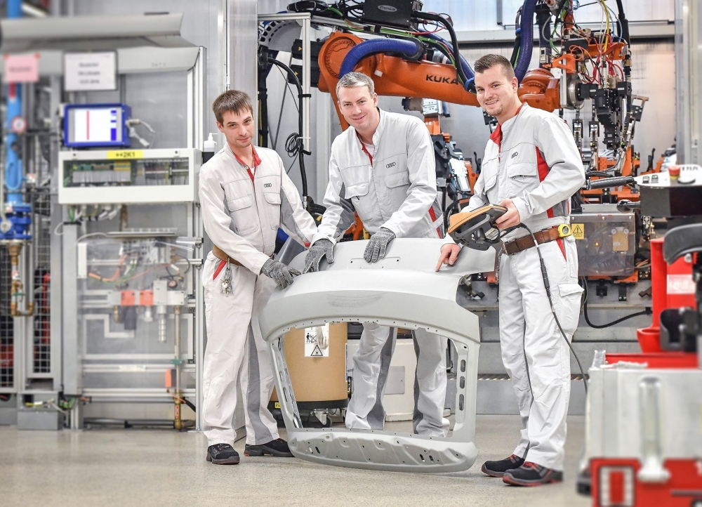 Po odnotowaniu wielu niekorzystnych czynników w roku budżetowym 2018, Audi obiera nowy kierunek 