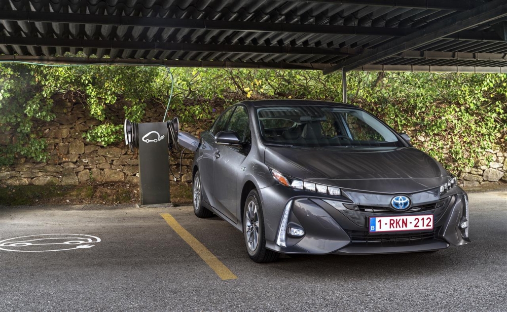Silniki Toyoty będą tańsze dzięki nowej technologii