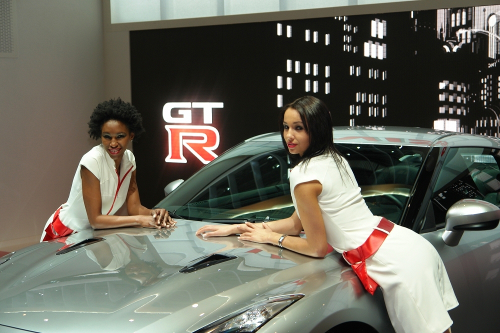 Auto Shanghai 2015: hostessom i dzieciom wstęp wzbroniony!