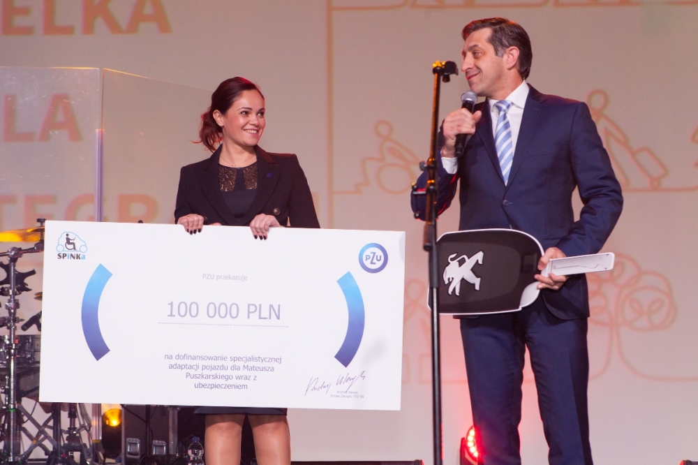Mateusz Puszkarski odebrał kluczyki do Peugeot Partnera