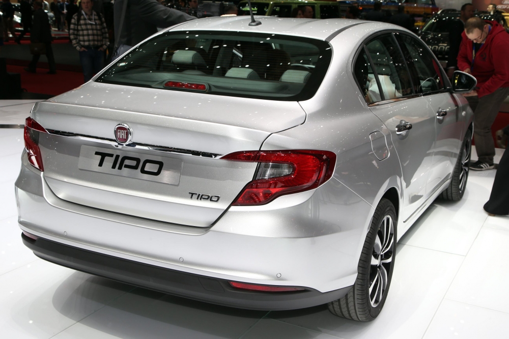 Fiat Tipo - nowe wersje w Genewie