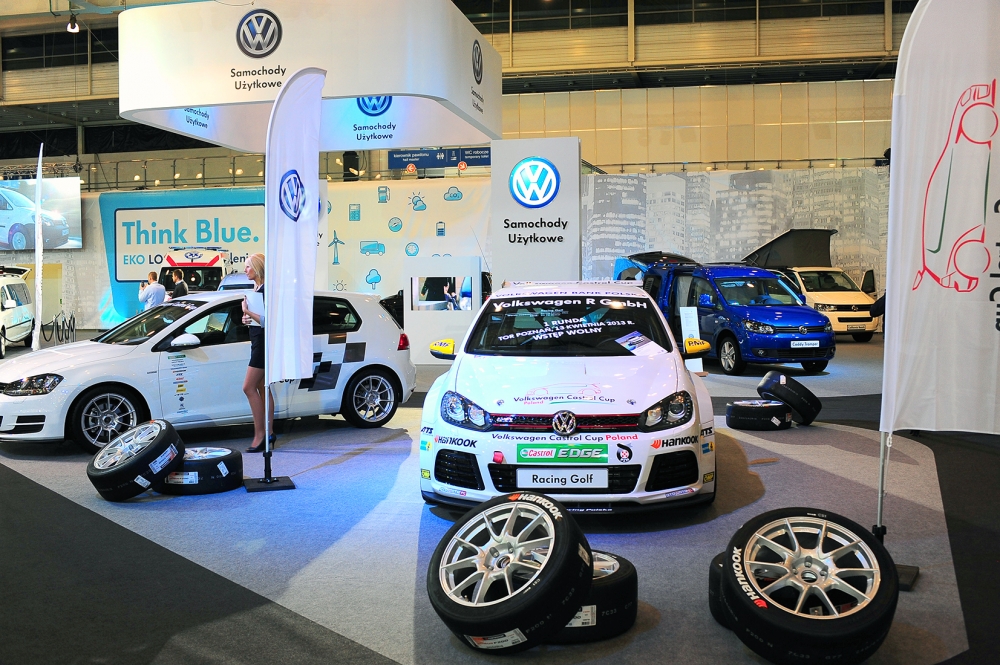 Hybrydowa Jetta, najnowsze modele R-line oraz koncepcyjne Caddy na Motor Show 2013