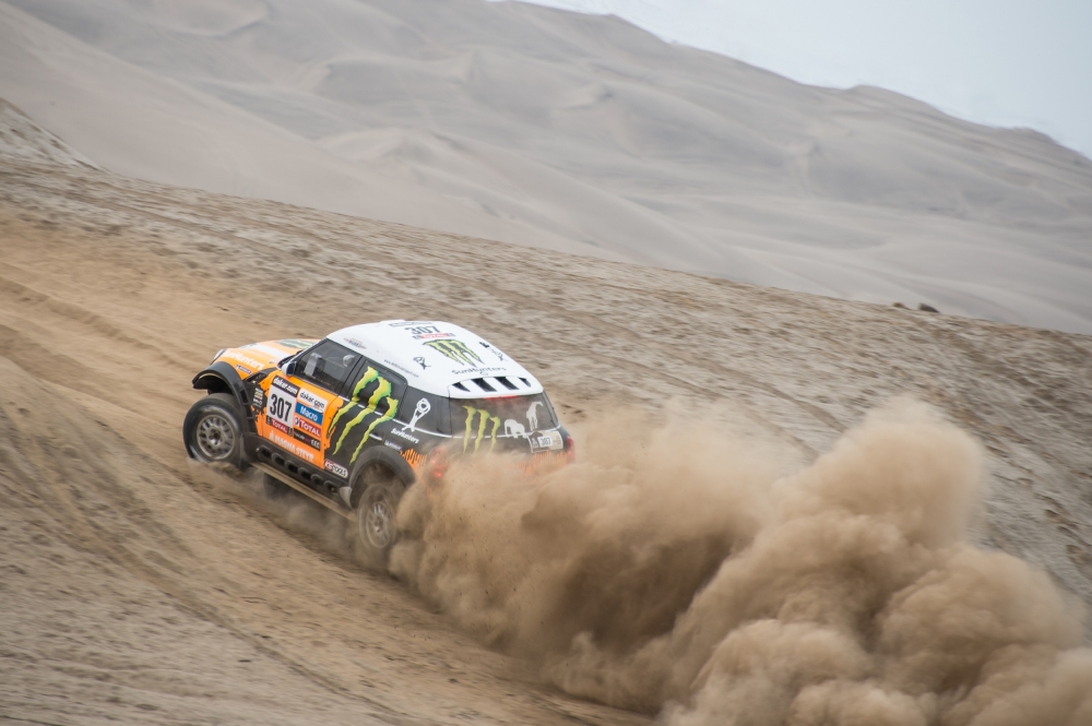 MINI ALL4 Racing na podium Rajdu Dakar 2013