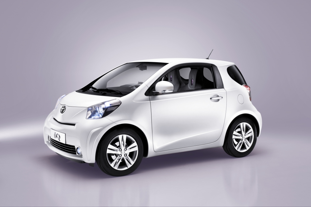Elektryczna Toyota iQ zadebiutuje w Genewie 