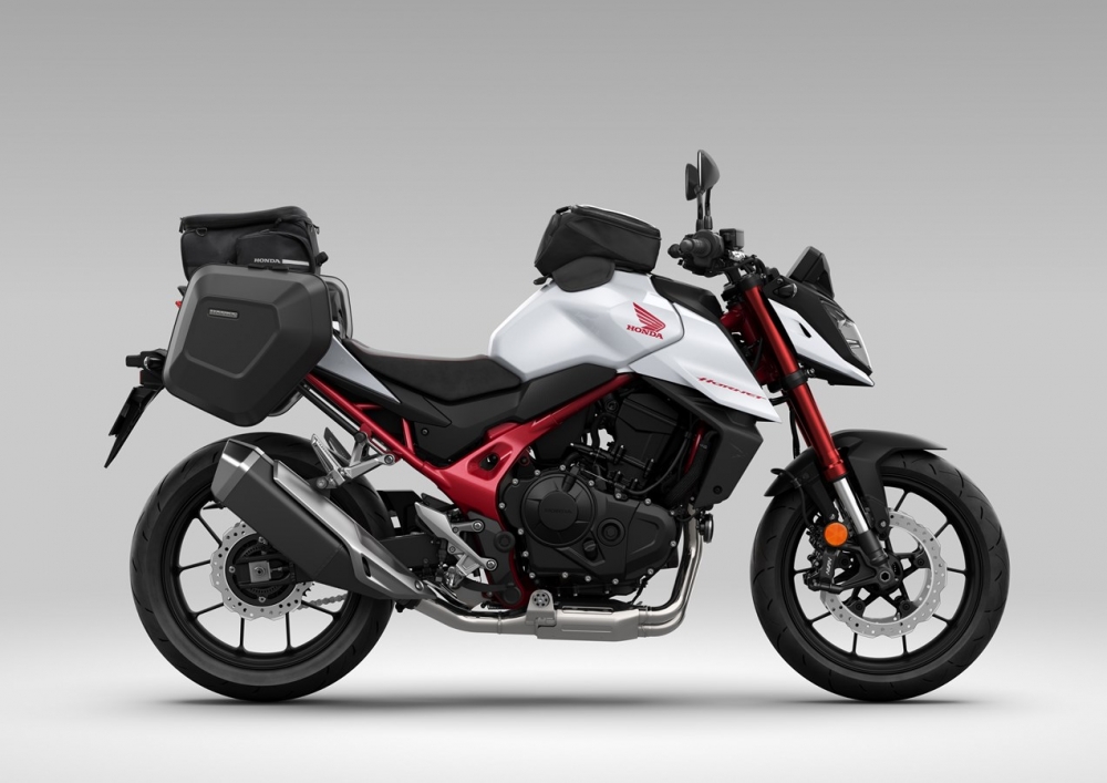 Nowy szerszeń Hondy – CB750 Hornet – ląduje na targach Intermot