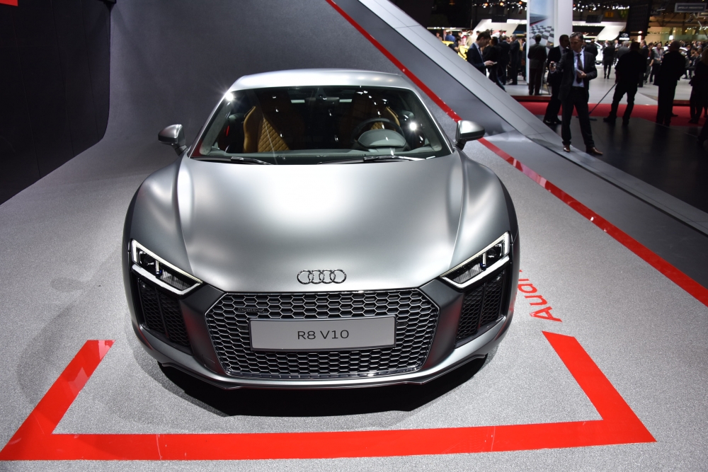 Nowe Audi R8: sportowa strzała