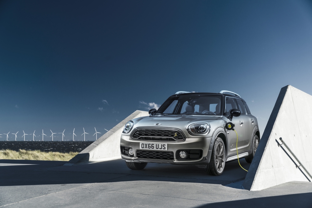 Oczekiwanie w napięciu: MINI Cooper S E Countryman ALL4