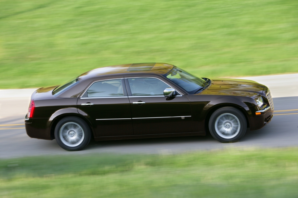 Szpiegowskie zdjęcia nowego Chryslera 300C