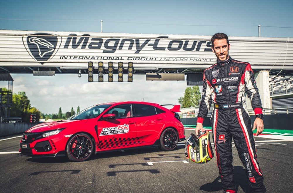 Civic Type R bije kolejne rekordy