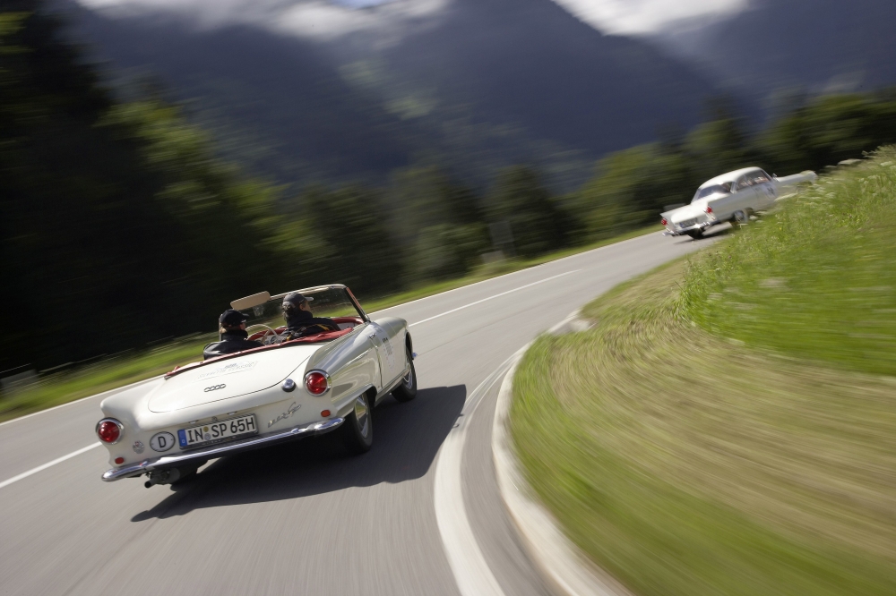 Kabriolety spod znaku czterech pierścieni na Techno Classica 2015